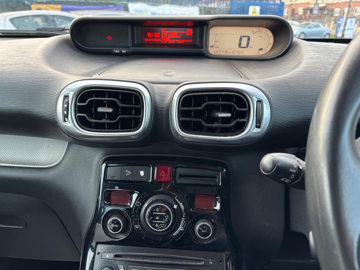 Used Citroen C3 Picasso for sale - 76440333: Photo 9