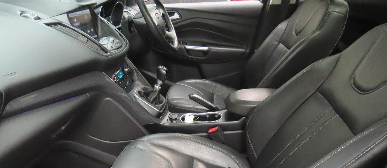 Used Ford Kuga 2016 for sale - 76527716: Photo 2