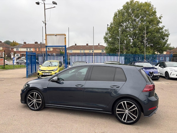 Used Volkswagen Golf 2017 for sale - 76294794: Photo 4