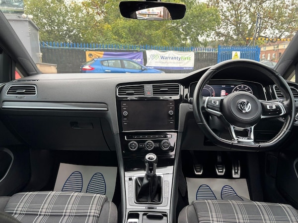 Used Volkswagen Golf 2017 for sale - 76294794: Photo 9