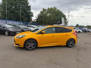 Used Ford Focus 2013 for sale - 79820234: Photo