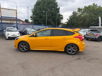 Used Ford Focus 2013 for sale - 79820234: Photo