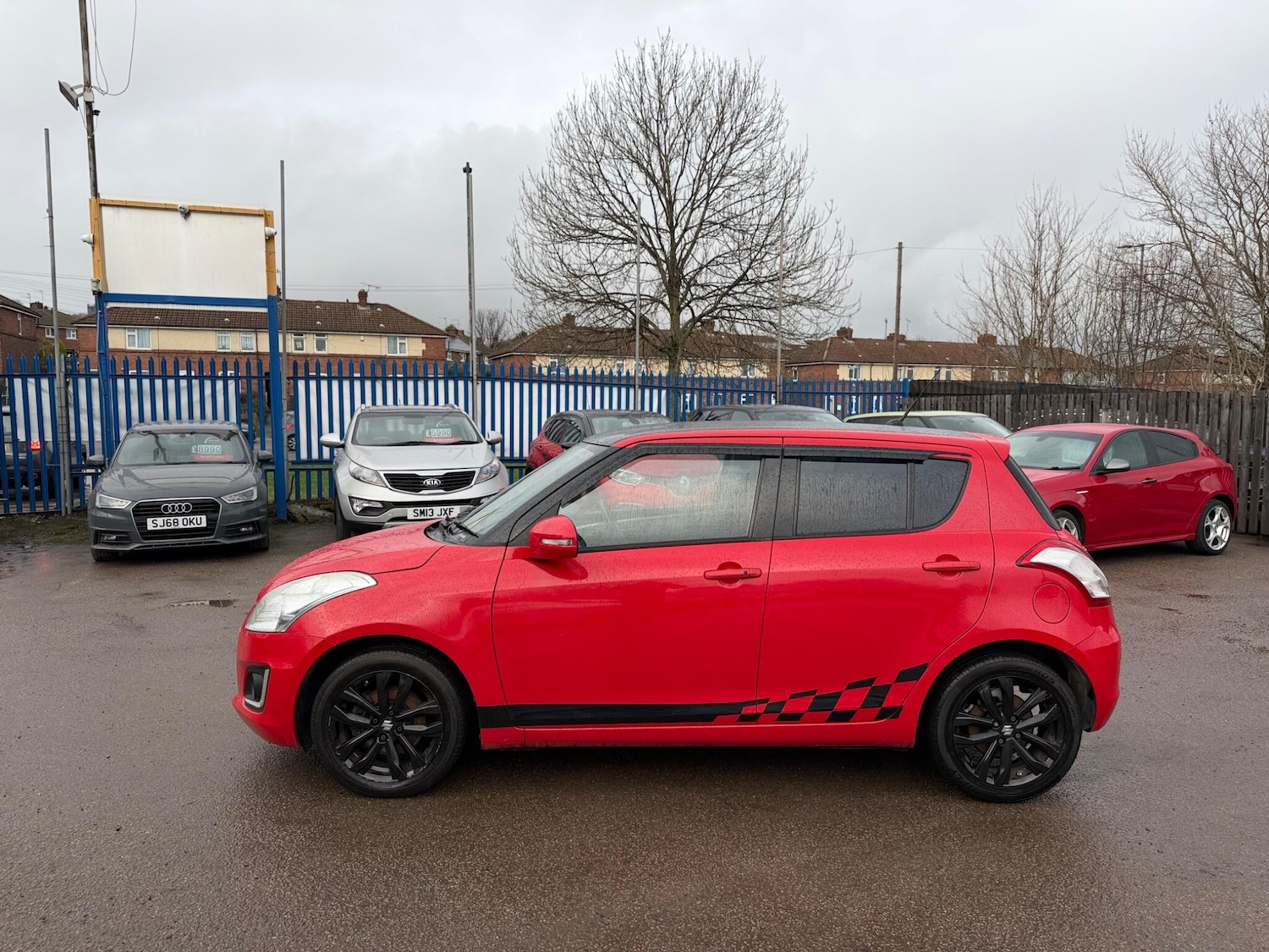 Used Suzuki Swift for sale - 77550132: Photo 3