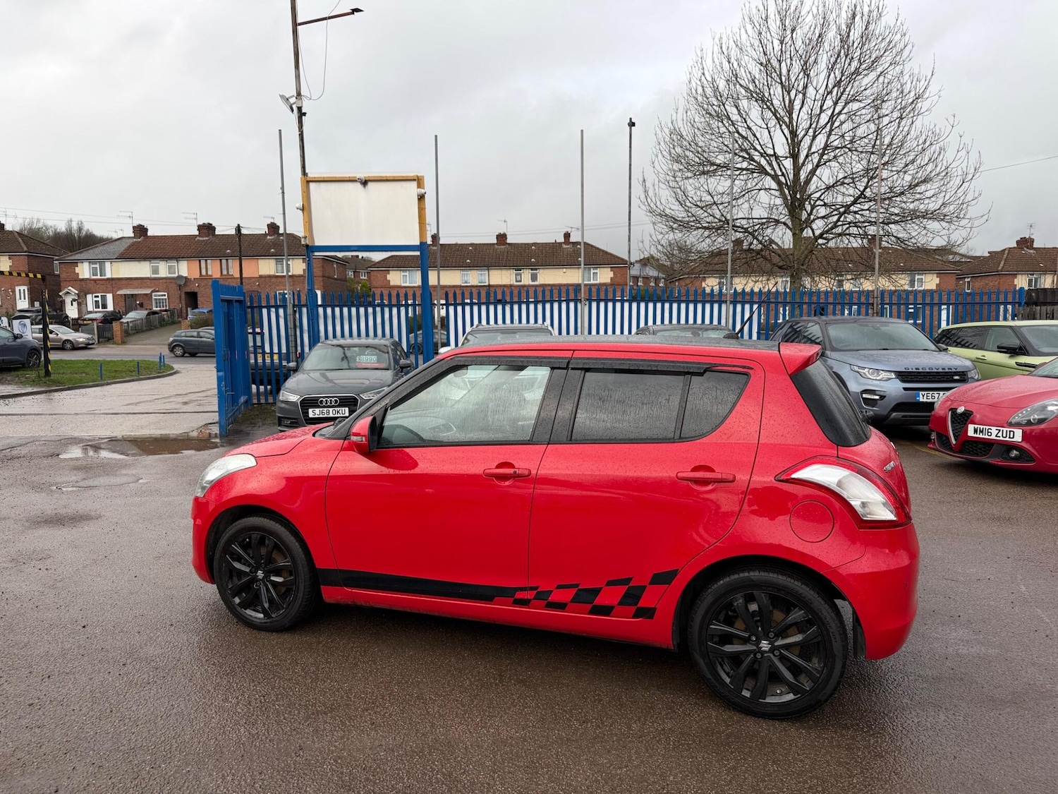 Used Suzuki Swift for sale - 77550132: Photo 4