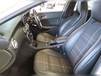 Used Mercedes-Benz A-Class 2014 for sale - 75839568: Photo