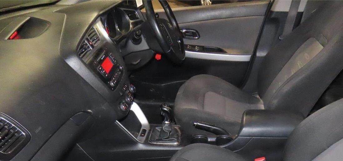 Used Kia Ceed 2014 for sale - 77646087: Photo 2