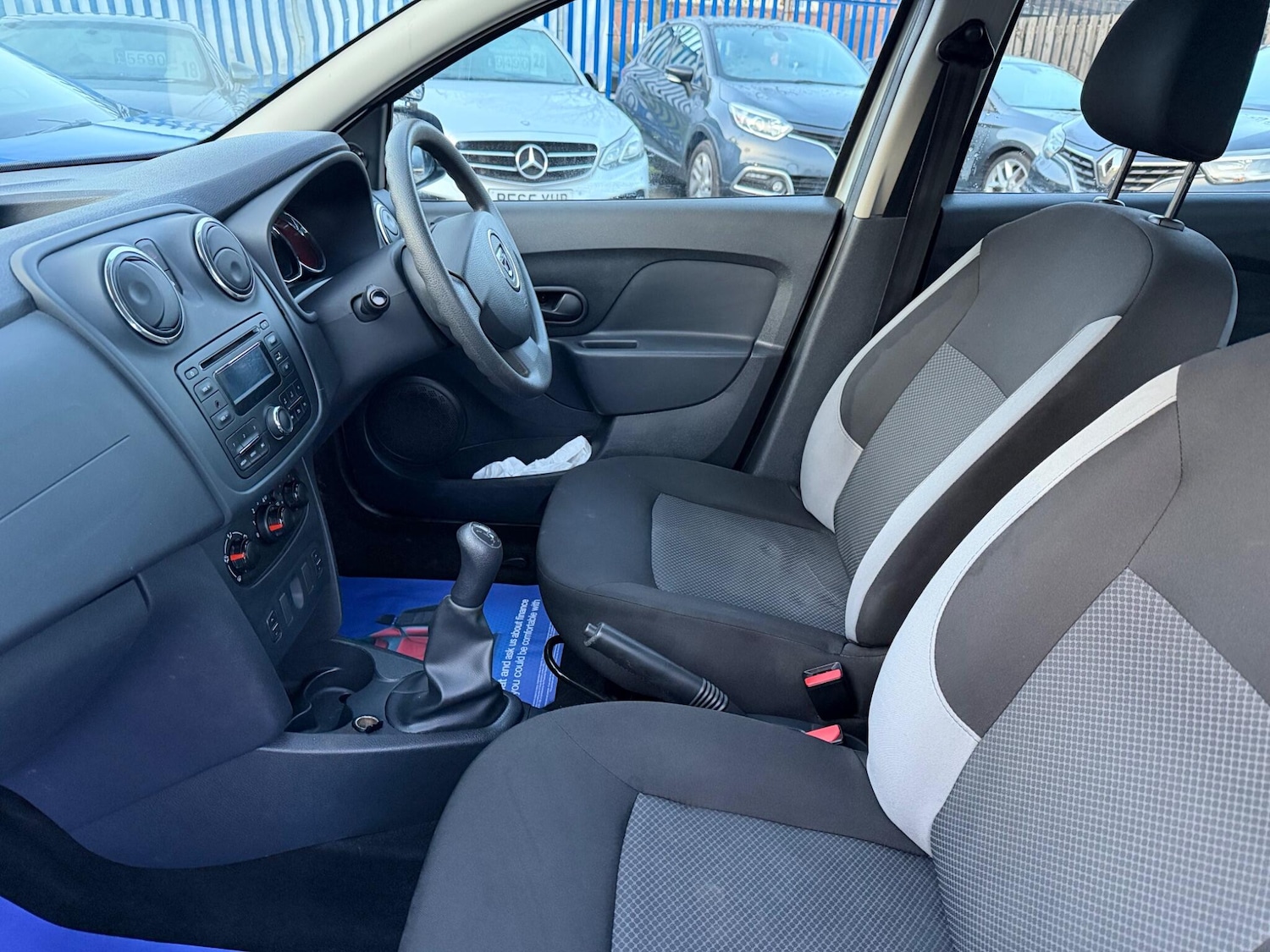 Used Dacia Sandero 2016 for sale - 77611431: Photo 11