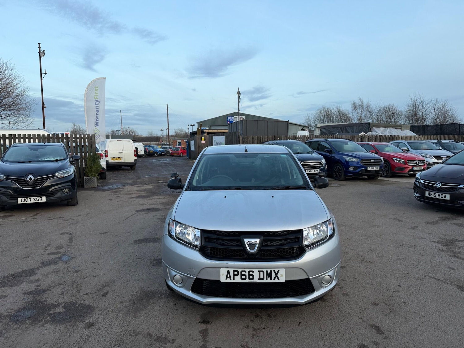 Used Dacia Sandero 2016 for sale - 77611431: Photo 2