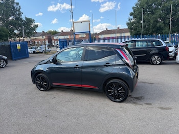 Used Toyota AYGO 2018 for sale - 79388276: Photo