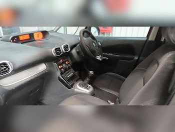 Used Citroen C3 Picasso 2011 for sale - 77191479: Photo