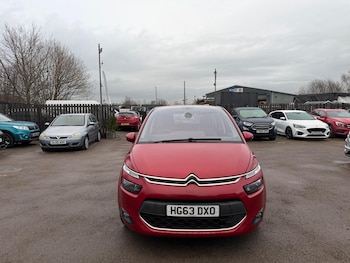 Used Citroen C4 Picasso 2014 for sale - 77696610: Photo
