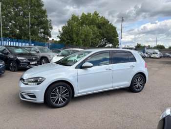 Used Volkswagen Golf 2018 for sale - 75139822: Photo