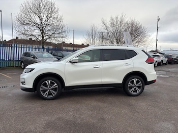 Used Nissan X-Trail 2018 for sale - 77400821: Photo