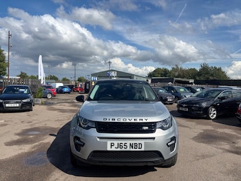Used Land Rover Discovery Sport 2015 for sale - 75531223: Photo