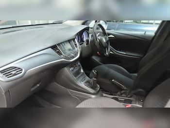 Used Vauxhall Astra 2018 for sale - 79635228: Photo