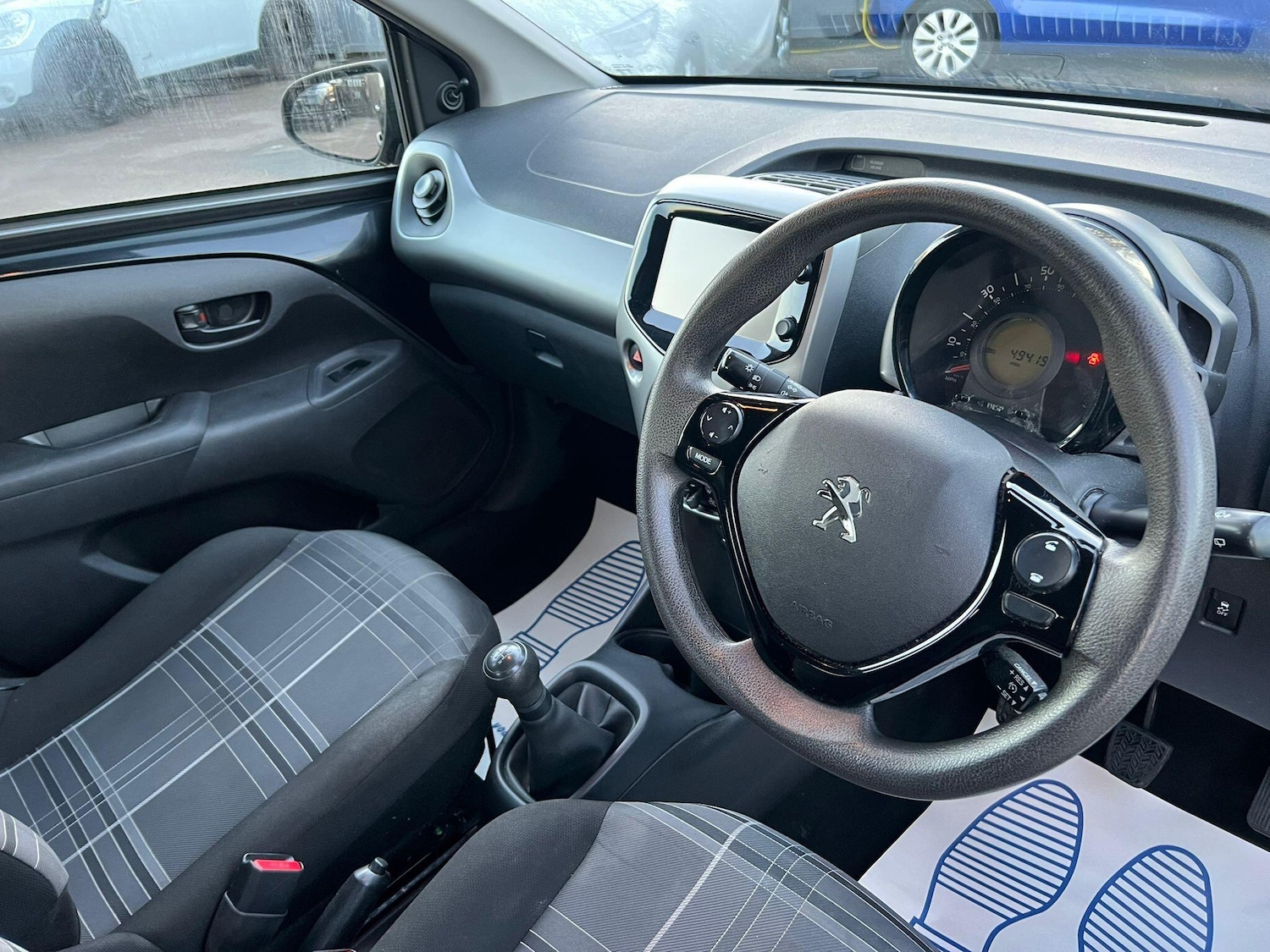 Used Peugeot 108 2017 for sale - 76645629: Photo 8