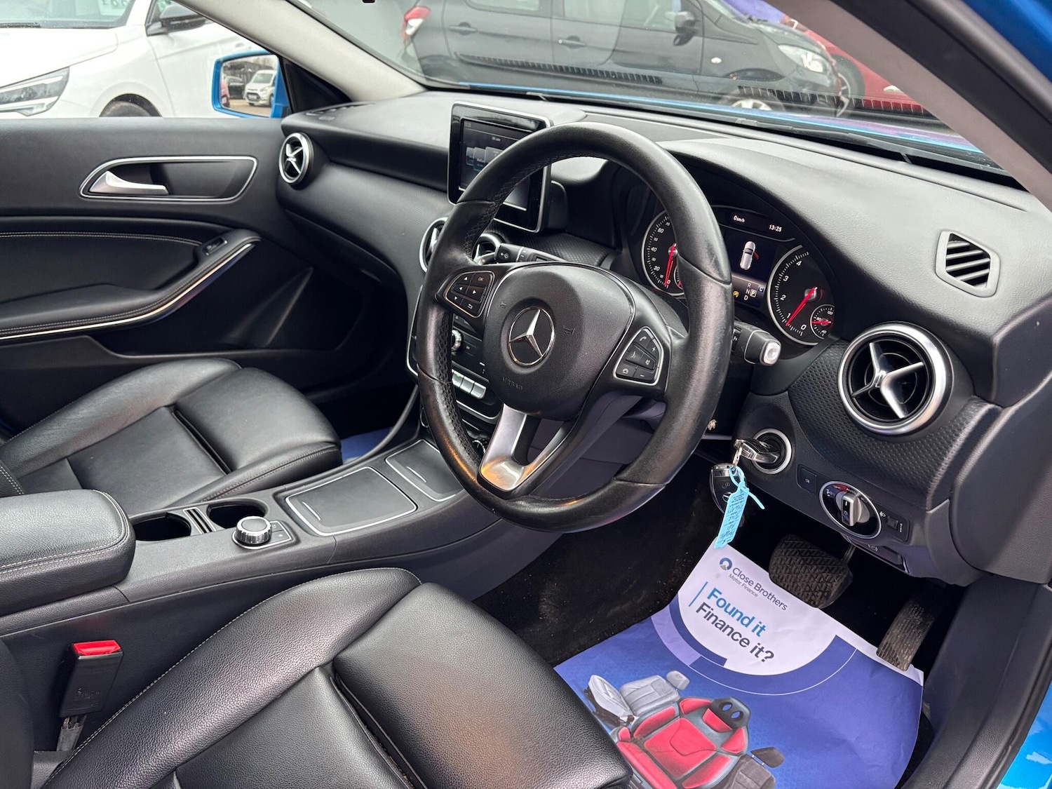 Used Mercedes-Benz A-Class 2017 for sale - 77060231: Photo 8