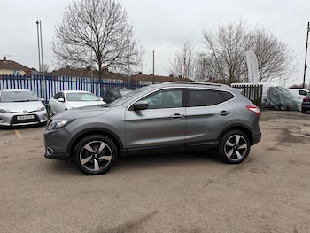Used Nissan Qashqai 2017 for sale - 77799031: Photo