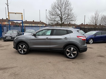 Used Nissan Qashqai 2017 for sale - 77799031: Photo