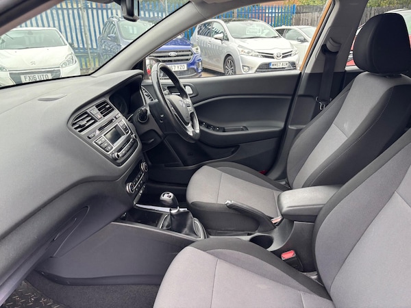 Used Hyundai i20 2016 for sale - 76246526: Photo 8