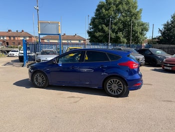 Used Ford Focus 2017 for sale - 79741109: Photo