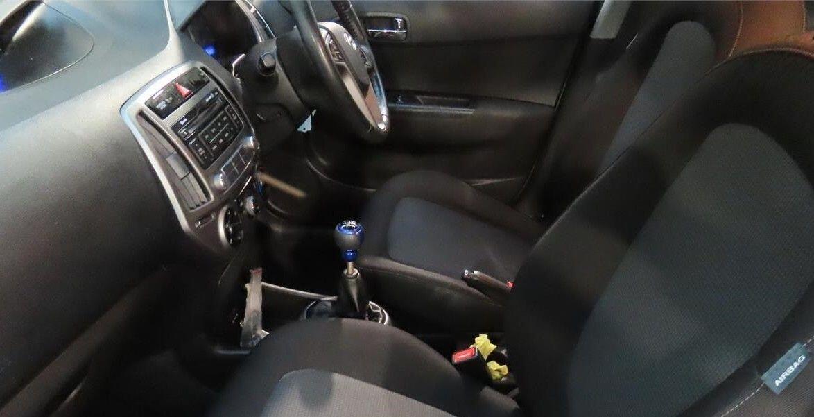 Used Hyundai i20 for sale - 77267844: Photo 2