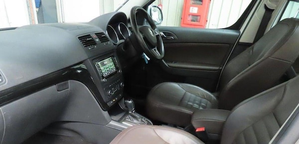 Used Skoda Yeti 2014 for sale - 76283911: Photo 2