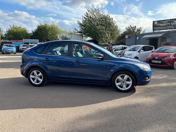 2010 (10) - 1.6 Zetec 5dr