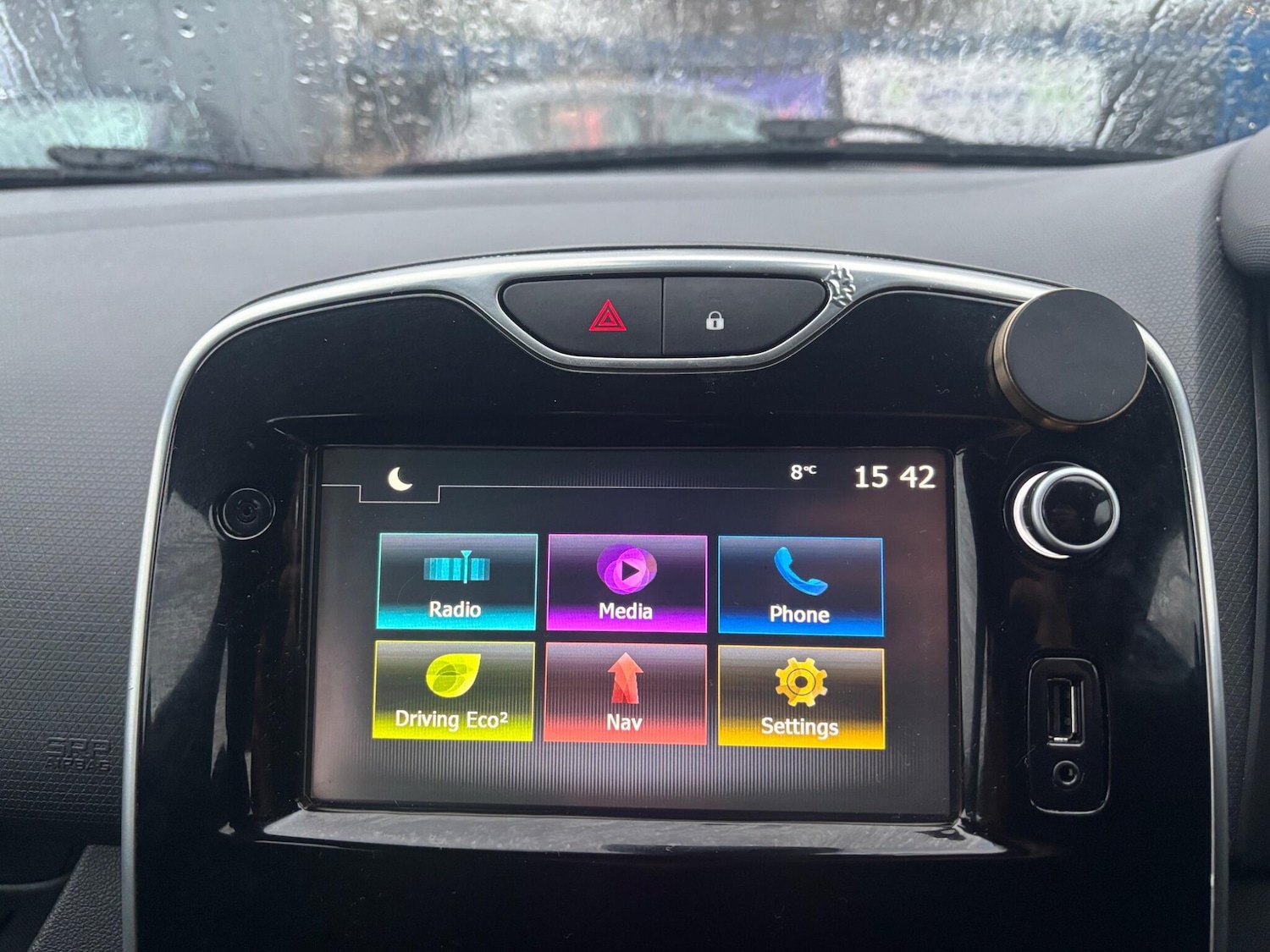 Used Renault Clio 2016 for sale - 77315320: Photo 10