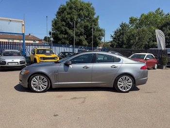 Used Jaguar XF 2010 for sale - 79609561: Photo