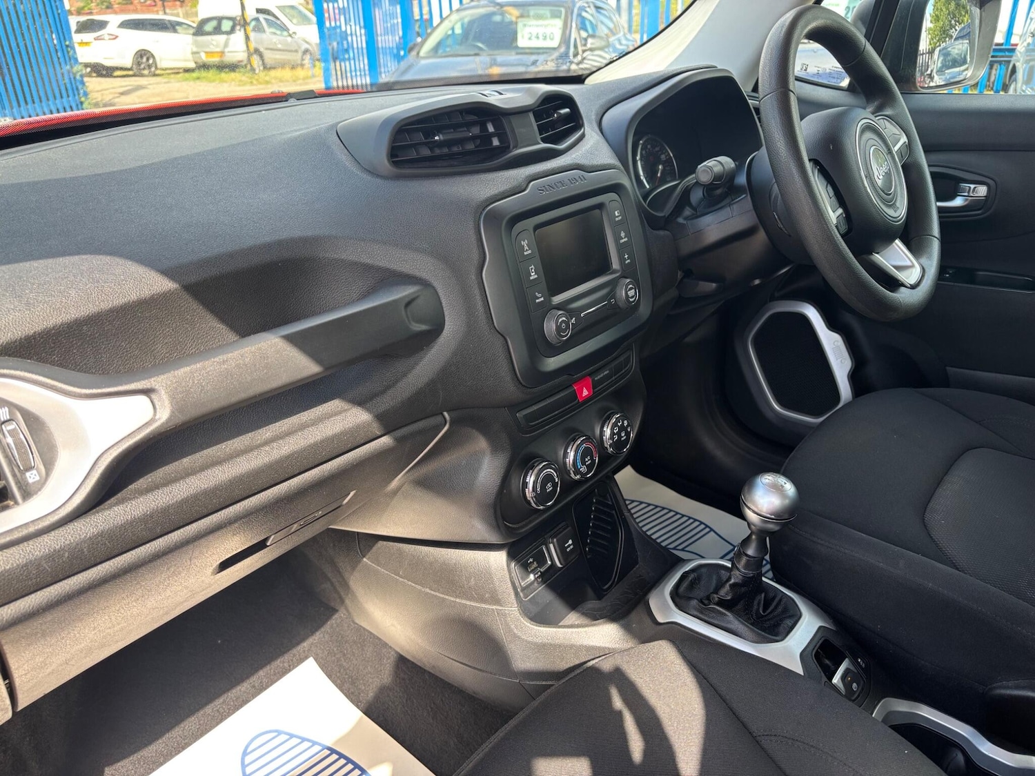 Used Jeep Renegade 2016 for sale - 76714426: Photo 9