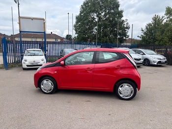 Used Toyota AYGO 2018 for sale - 75677982: Photo