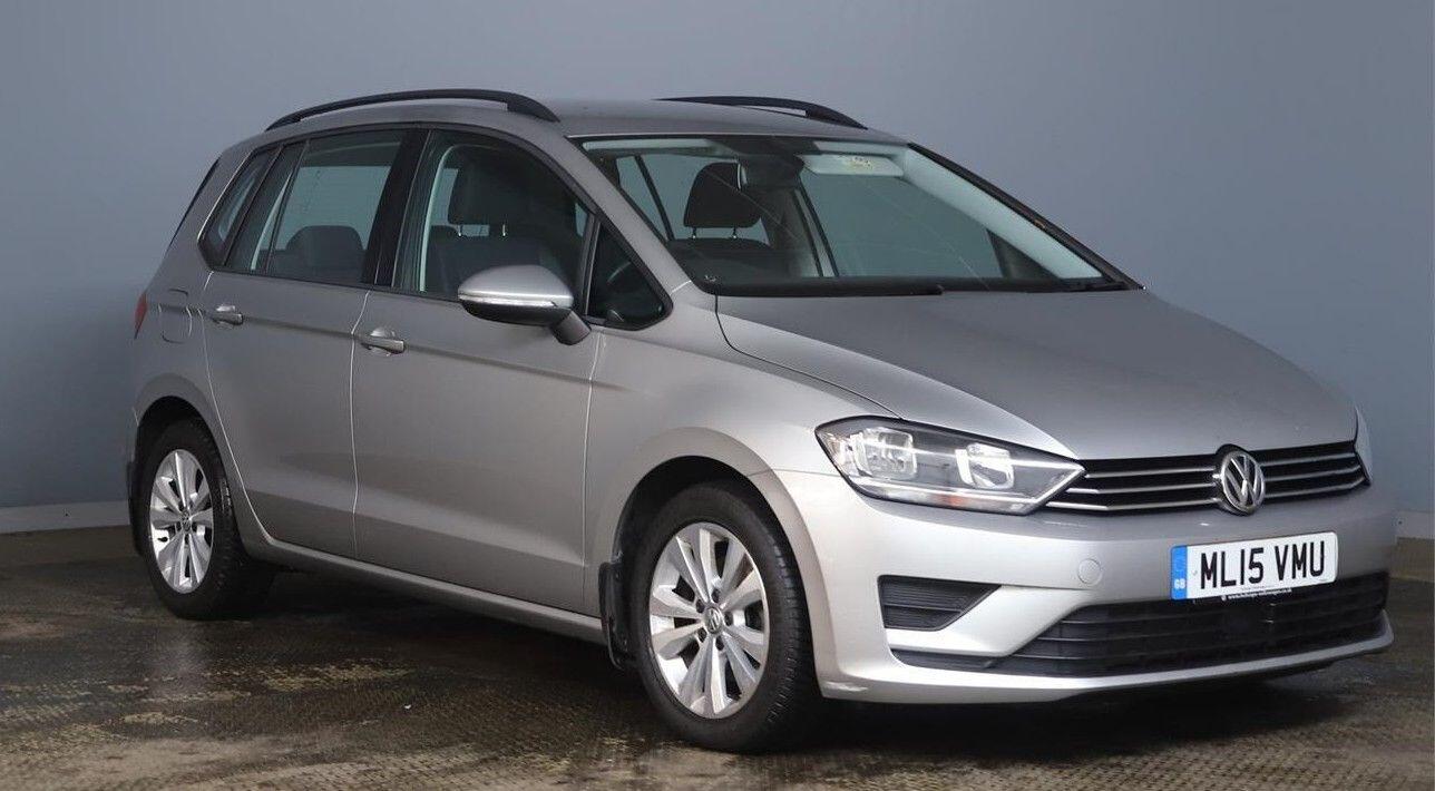 Used Volkswagen Golf SV 2015 for sale - 76585433: Photo 1