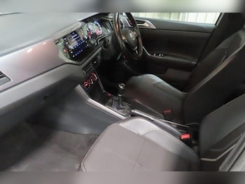 Used Volkswagen Polo 2019 for sale - 77203272: Photo