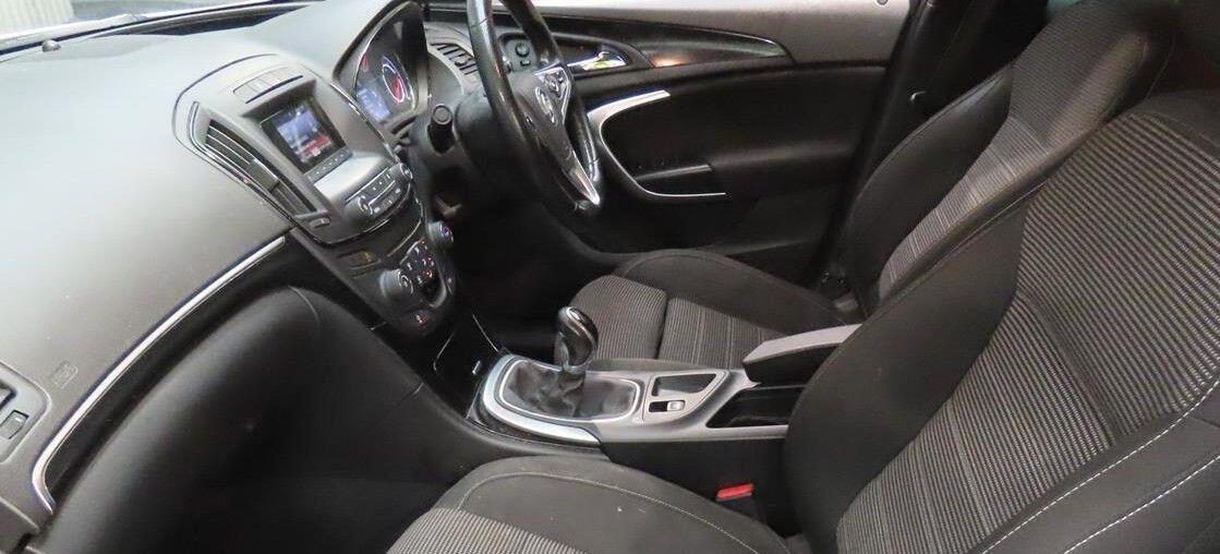 Used Vauxhall Insignia 2016 for sale - 76612716: Photo 2