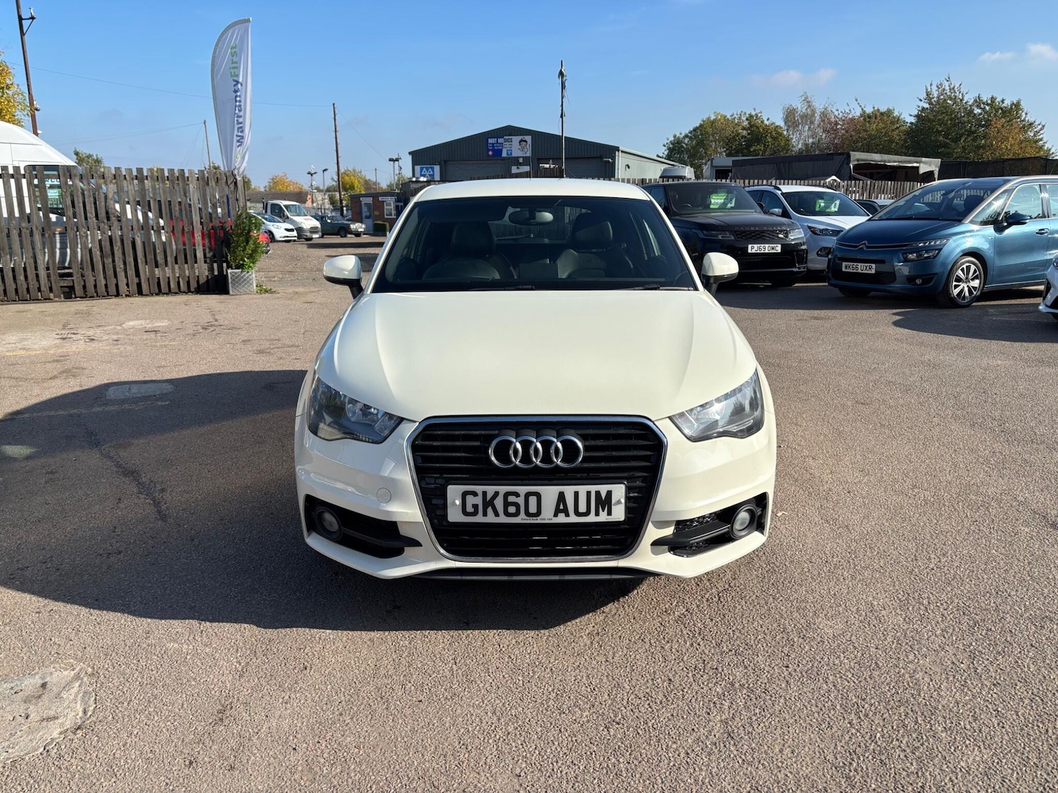 Used Audi A1 2011 for sale - 76251368: Photo 2