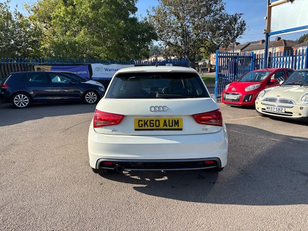 Used Audi A1 2011 for sale - 76251368: Photo 5