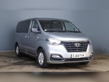 Used Hyundai i800 2018 for sale - 78695353: Photo