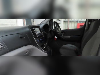 Used Hyundai i800 2018 for sale - 78695353: Photo