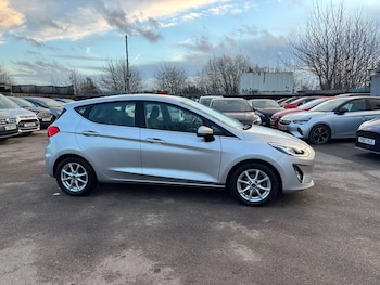 Used Ford Fiesta 2017 for sale - 77314709: Photo
