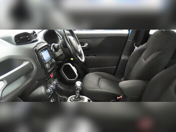 Used Jeep Renegade 2015 for sale - 77705263: Photo