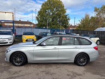 Used BMW 3 Series 2016 for sale - 76348936: Photo