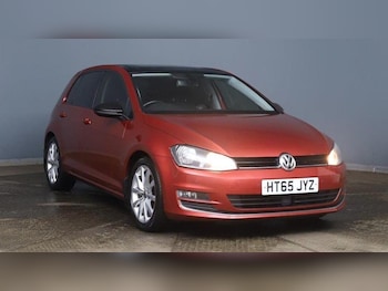 Used Volkswagen Golf 2016 for sale - 76887051: Photo