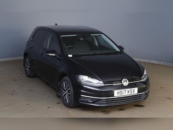 Used Volkswagen Golf 2017 for sale - 79540548: Photo