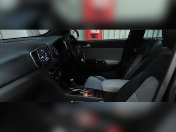 Used Kia Sportage 2017 for sale - 78430313: Photo