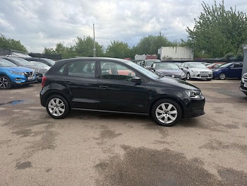 Used Volkswagen Polo 2010 for sale - 78609035: Photo