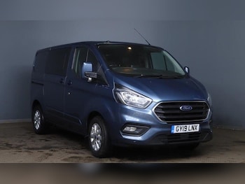 2019 (19) - 2.0 EcoBlue 130ps Low Roof D/Cab Limited Van