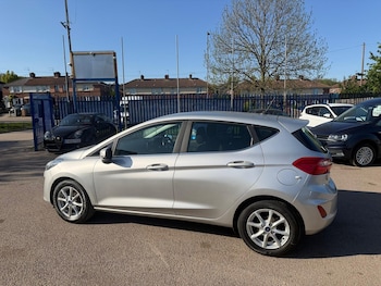 Used Ford Fiesta 2018 for sale - 78348582: Photo