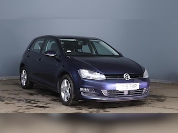 Used Volkswagen Golf 2015 for sale - 78220188: Photo