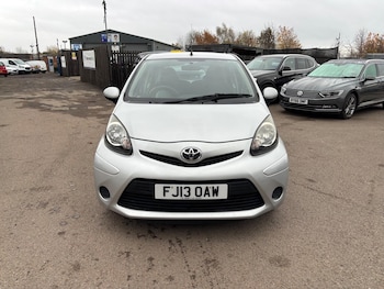 Used Toyota AYGO 2013 for sale - 76527990: Photo